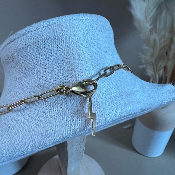 Elegant Witchy Chic Delicate Charm Necklace - Edgy Chic Gold Necklace - Picture 11 of 15